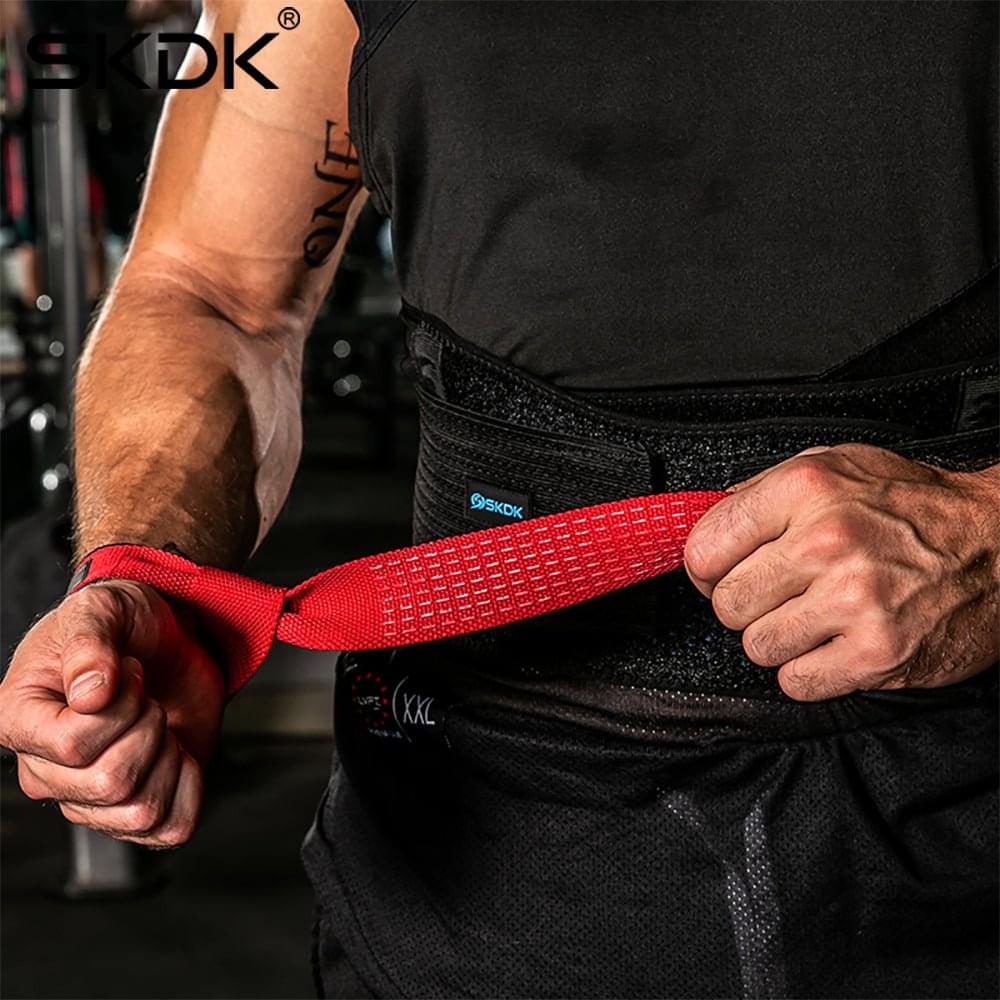 Durable gym wrist straps made of neoprene and sponge for weightlifting and Crossfit support
